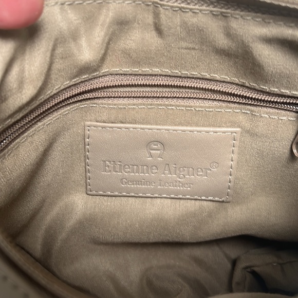 Vintage Beige/Taupe Aigner Purse // Leather Shoulder Strap Handbag - Picture 4 of 8